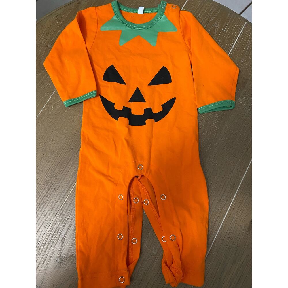 NEW infant Halloween pumpkin one piece outfit